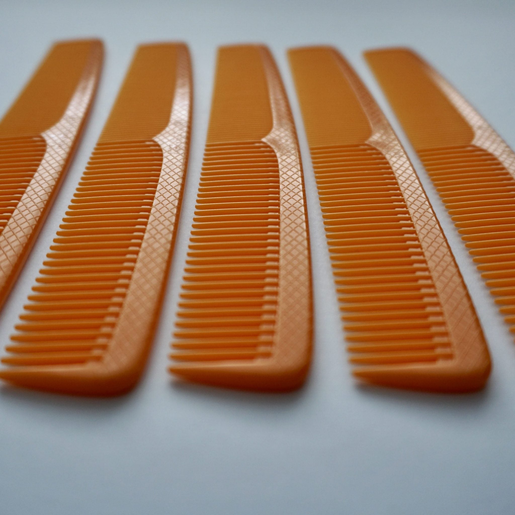 Mizutani Cesibon fésű